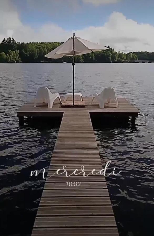 Ma Cabane Au Bord Du Lac 讷维克 外观 照片